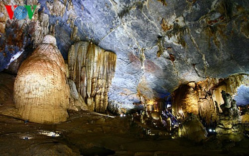 Splendid scenery of Thien Duong cave - ảnh 11